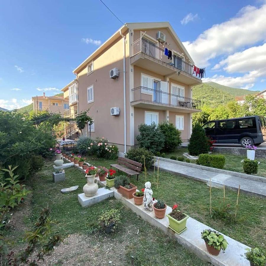 Petkovic Accommodation Τίβατ Εξωτερικό φωτογραφία